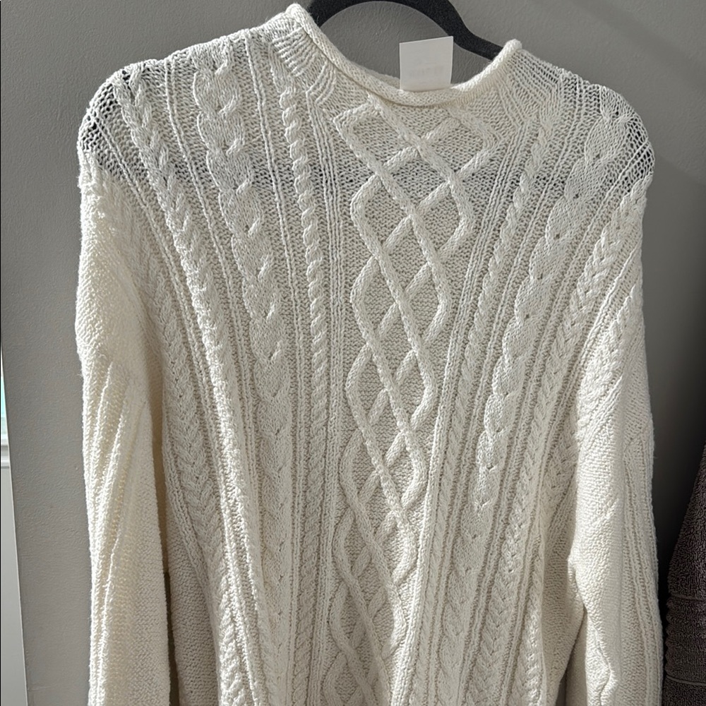 Elegant White Cable Knit Sweater